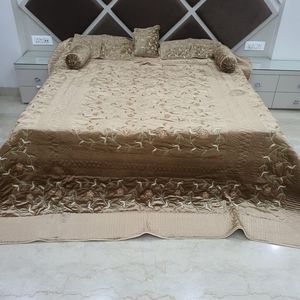 Heavy Bed Cover